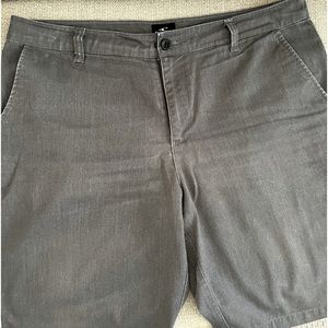 O’Neill Chinos -Grey - knee length -like new -W38